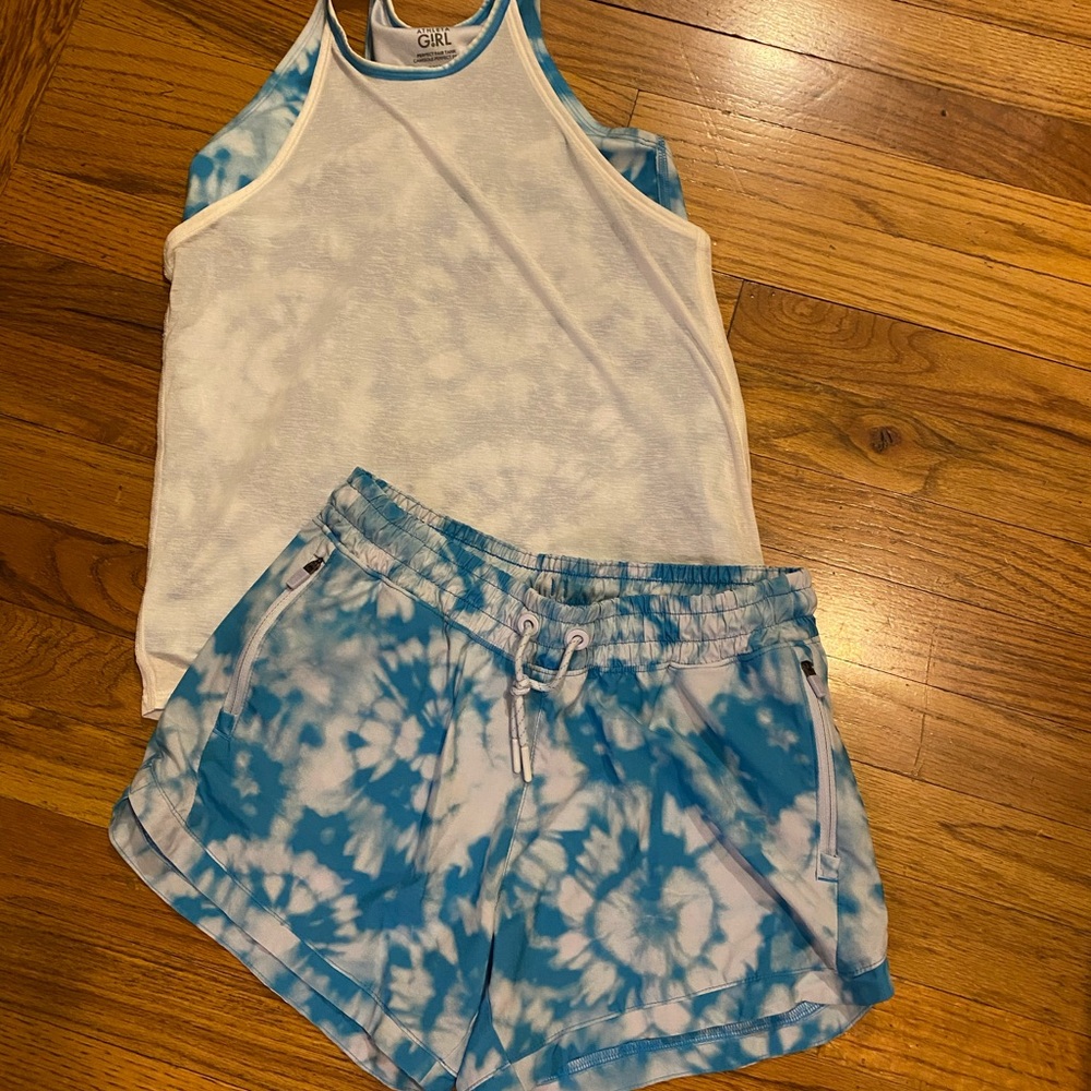 Athleta Kids Blue and White Tie-Dye Matching Set